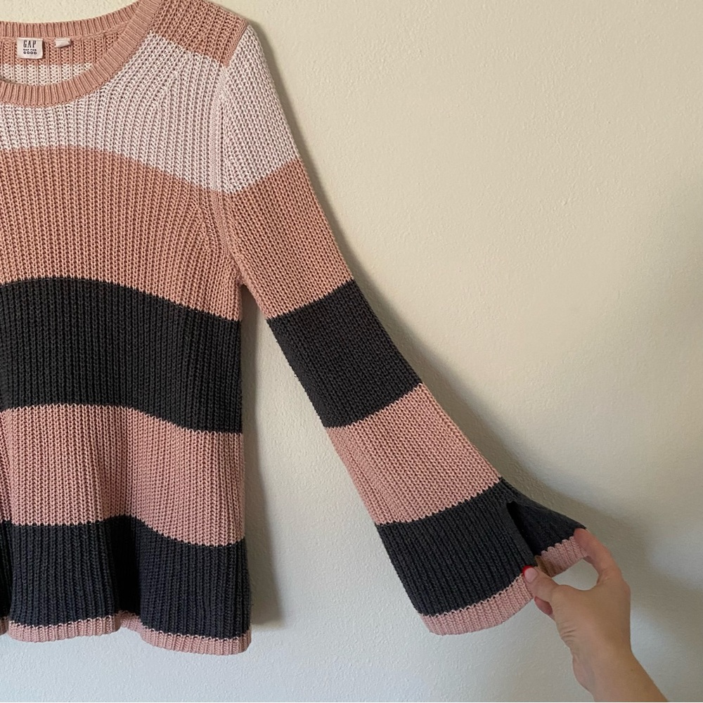 Gap Knit Striped Sweater Oversized Neapolitan Flare Sleeve Size Medium - Picture 4 of 8